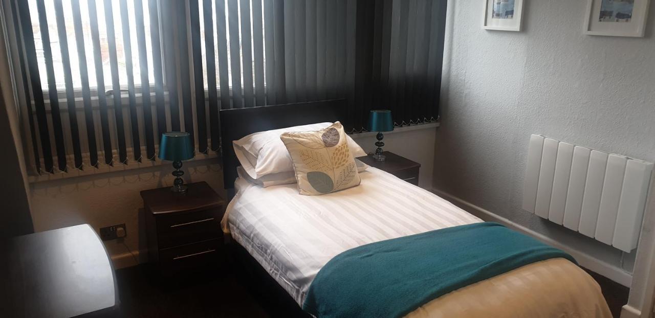 Lockinbar Holiday Apartments Tenby Luaran gambar