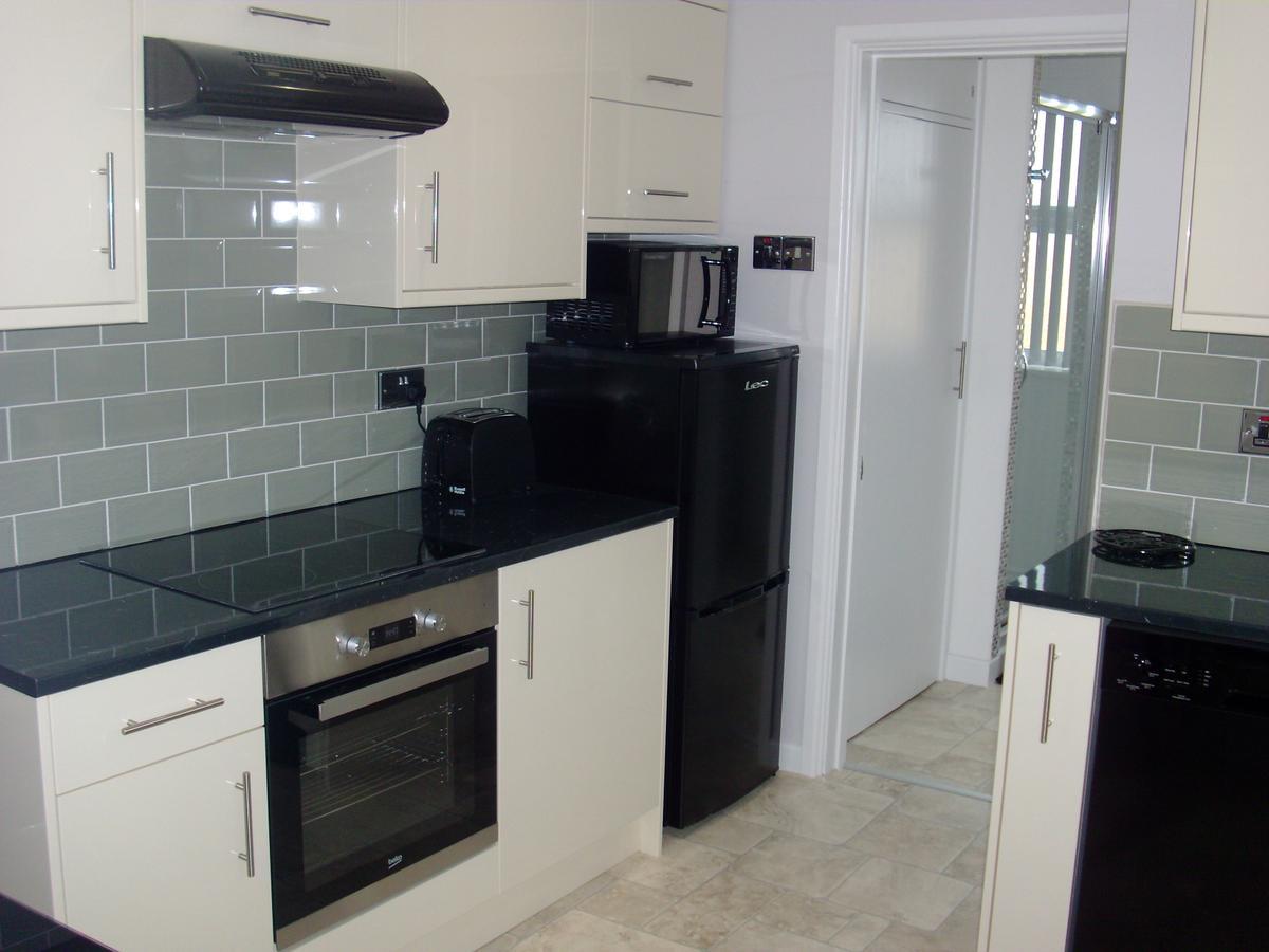 Lockinbar Holiday Apartments Tenby Luaran gambar