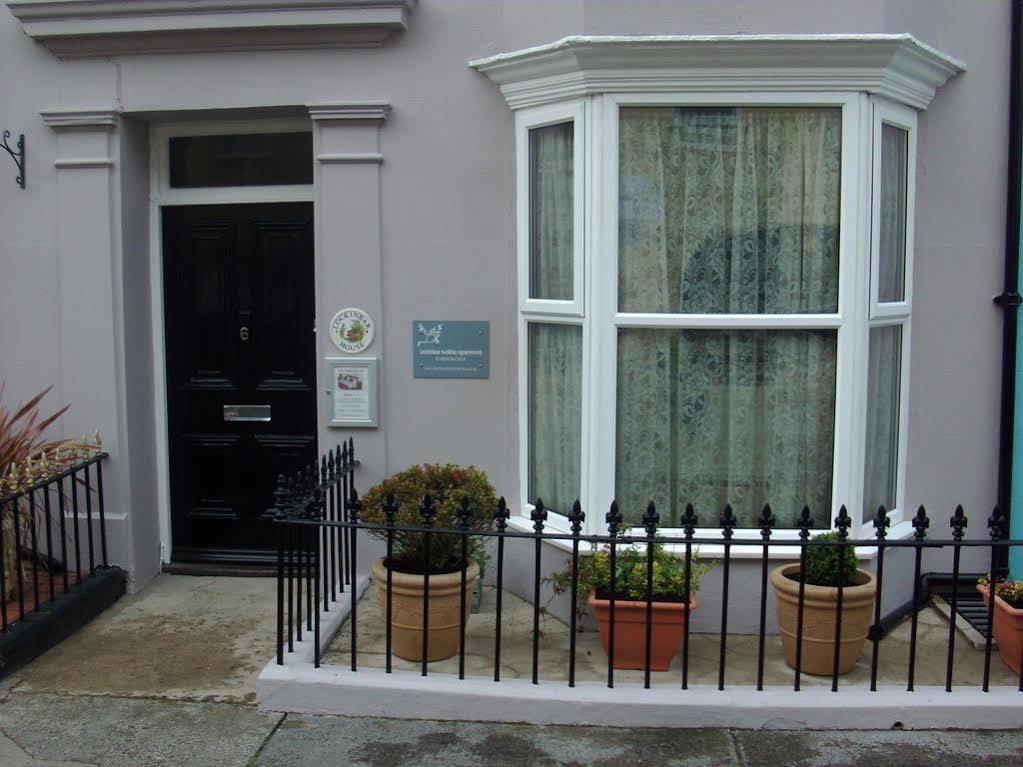 Lockinbar Holiday Apartments Tenby Luaran gambar